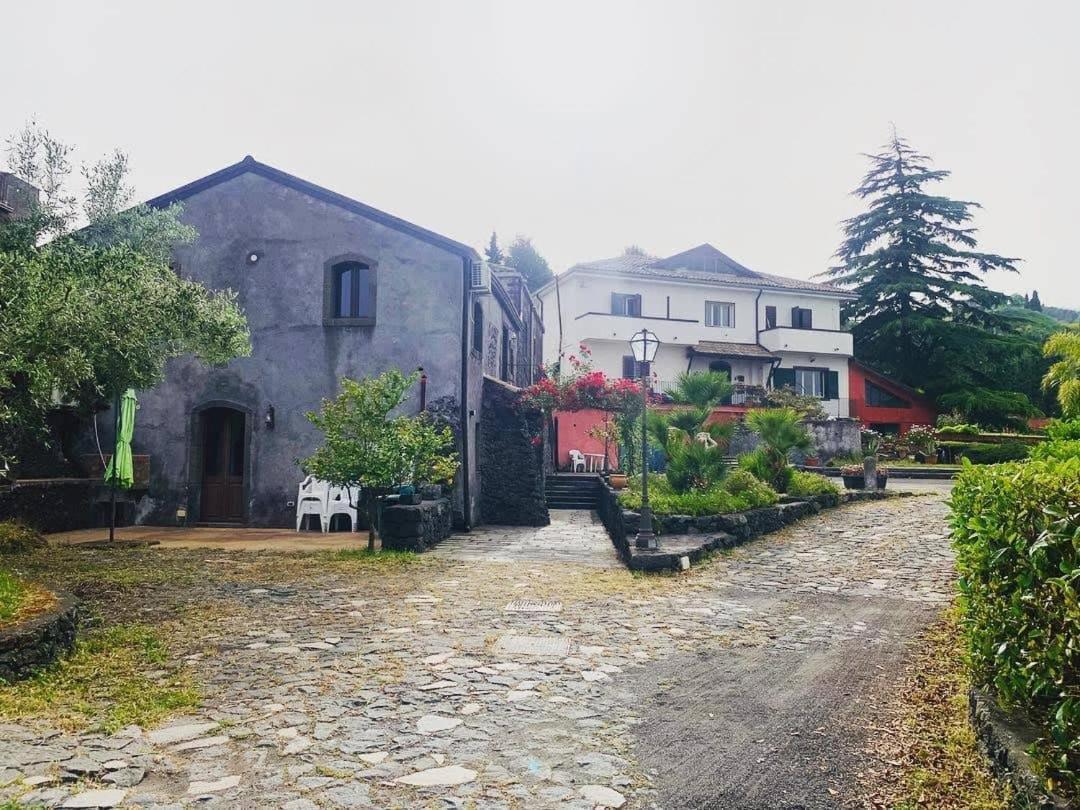 Villa Alessio - Case Vacanza Con Piscina Sull'Etna Puntalazzo Exteriör bild